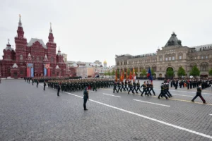 Парад на Красной площади: от исторических истоков до современных традиций