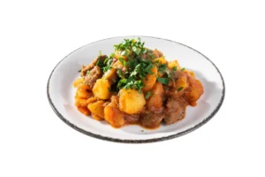 Жаркое рецепт: нежное мясо с картофелем по традициям русской кухни